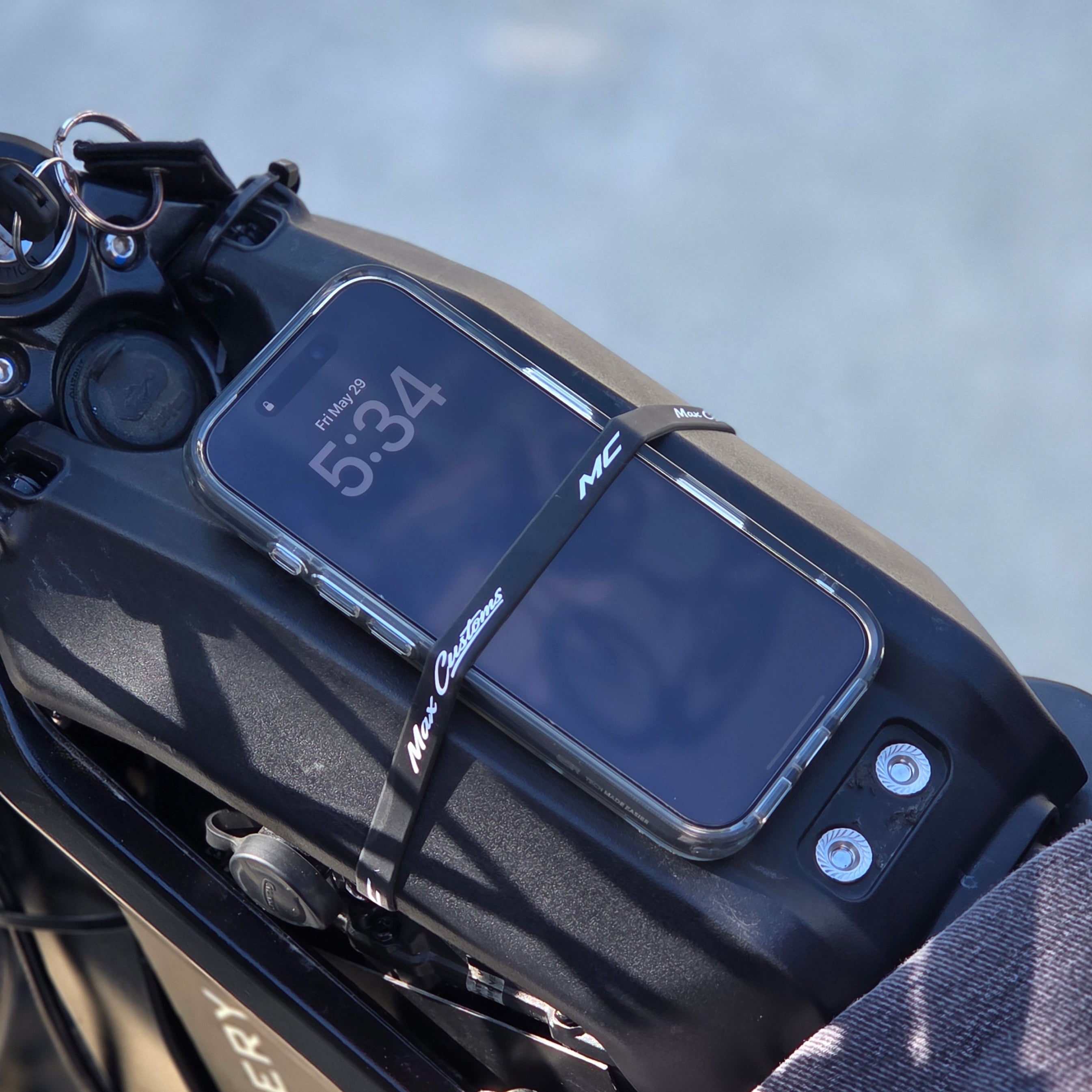 Max Customs Wristband/phone holder