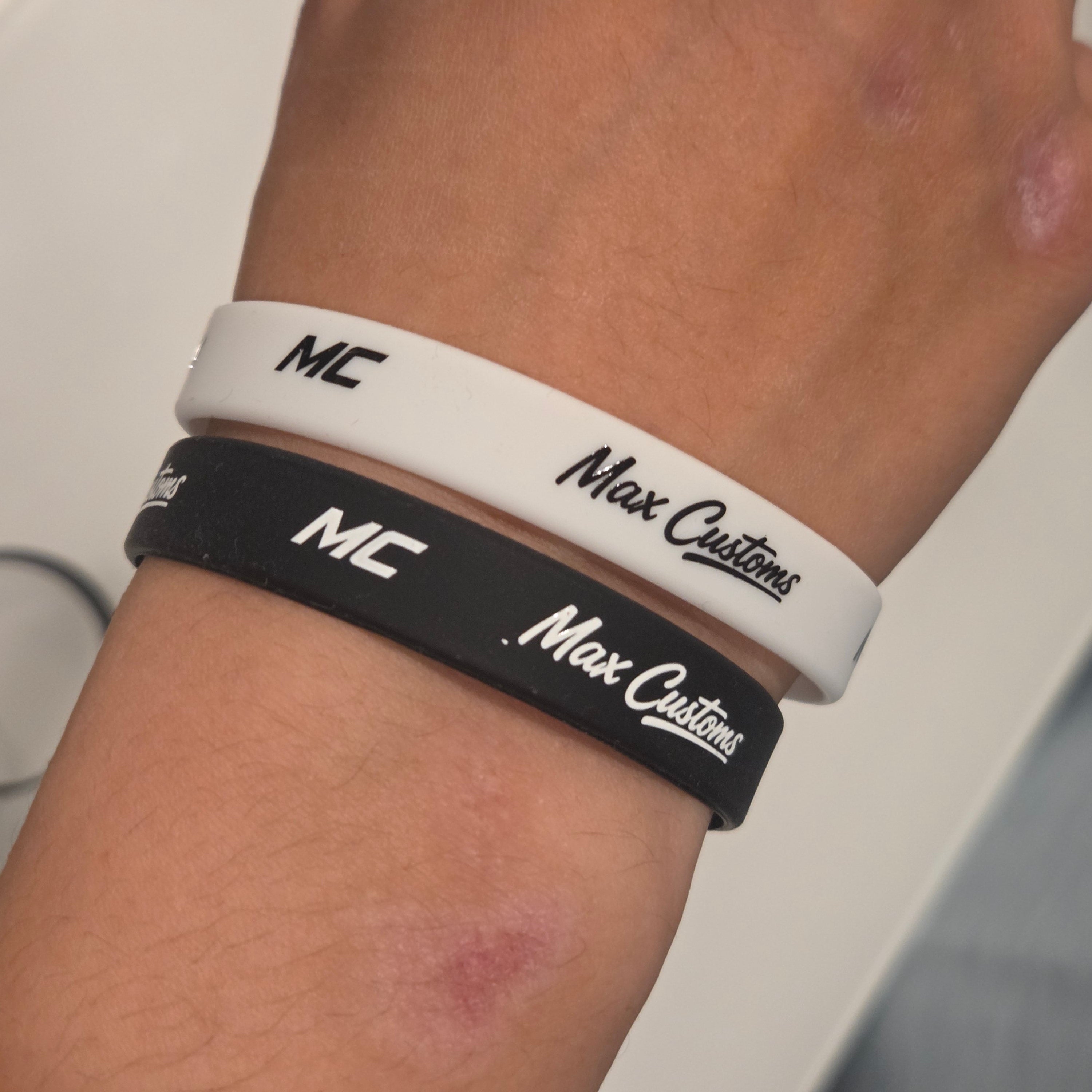 Max Customs Wristband/phone holder