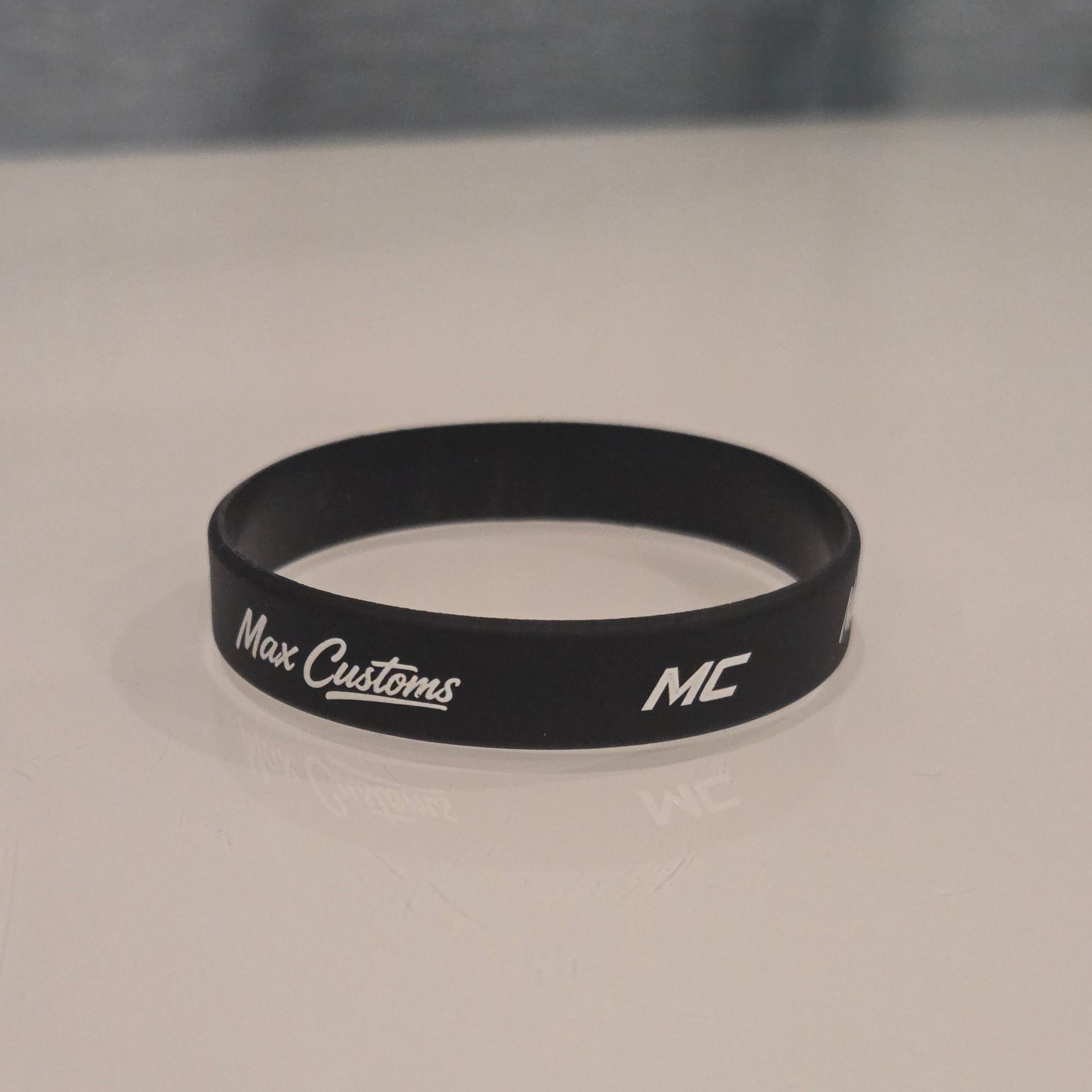 Max Customs Wristband/phone holder
